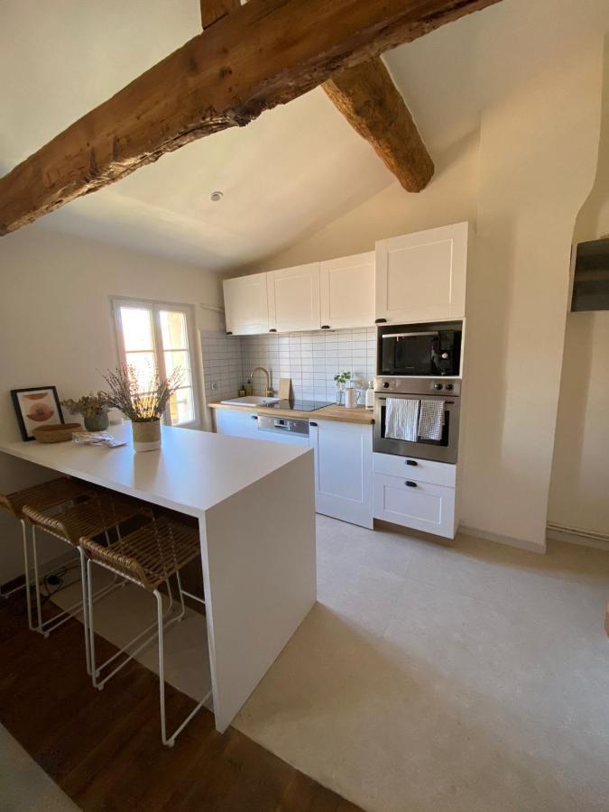 אנטיב Apartment With Mediterranean Charm In The Heart Of The Provencal Market מראה חיצוני תמונה