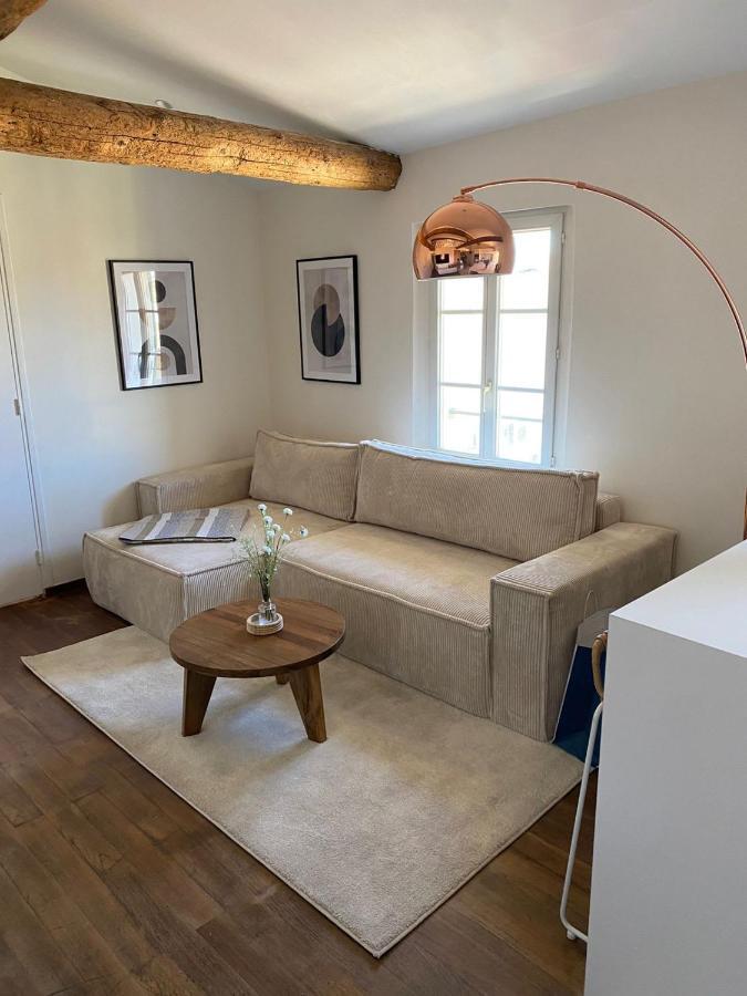 אנטיב Apartment With Mediterranean Charm In The Heart Of The Provencal Market מראה חיצוני תמונה