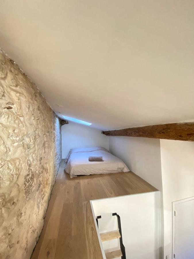 אנטיב Apartment With Mediterranean Charm In The Heart Of The Provencal Market מראה חיצוני תמונה
