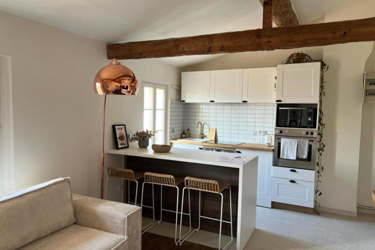 אנטיב Apartment With Mediterranean Charm In The Heart Of The Provencal Market מראה חיצוני תמונה