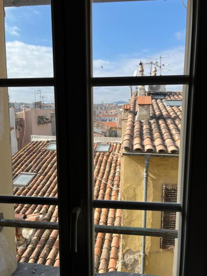 אנטיב Apartment With Mediterranean Charm In The Heart Of The Provencal Market מראה חיצוני תמונה